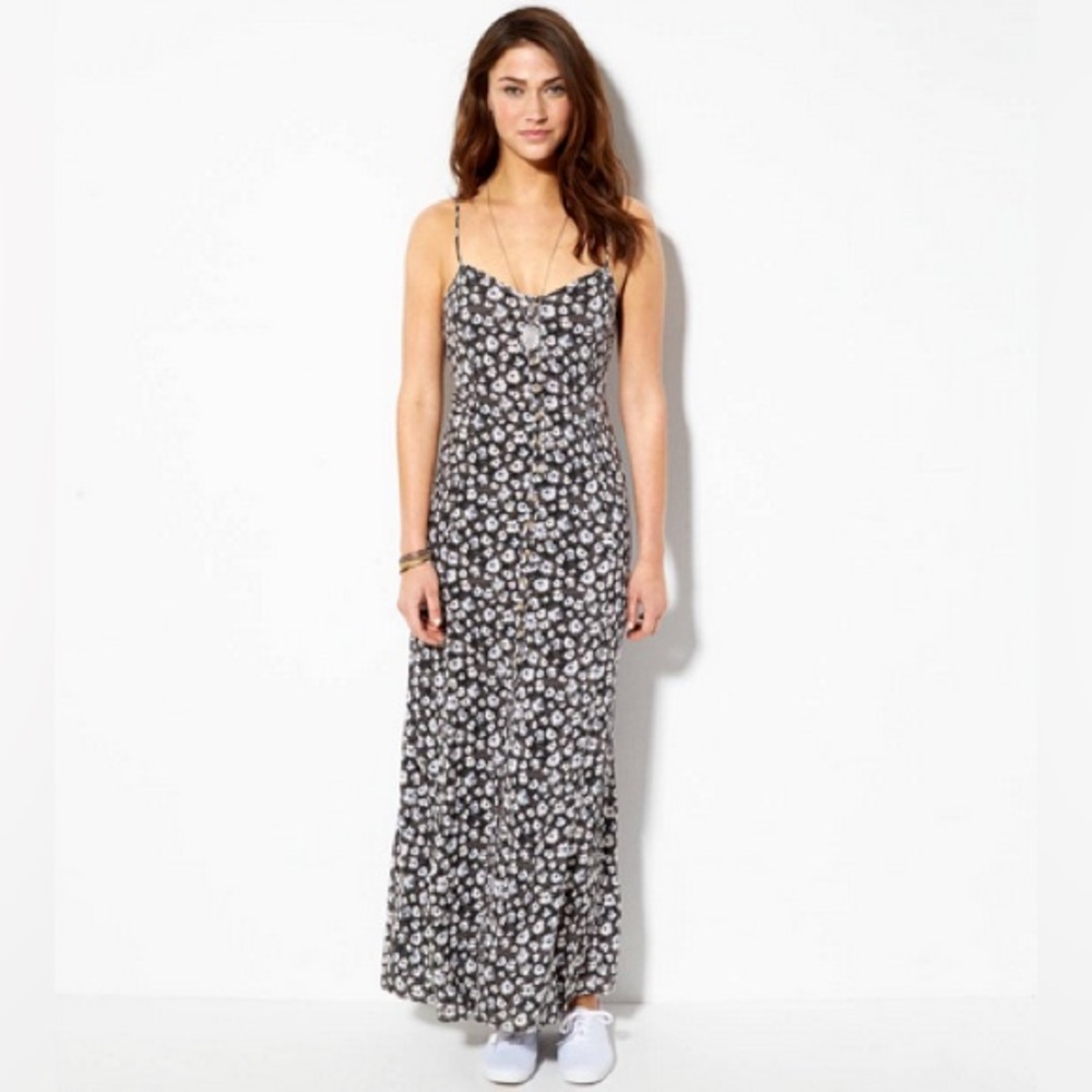 American Eagle Outfitters Black and White Floral Maxi Dress